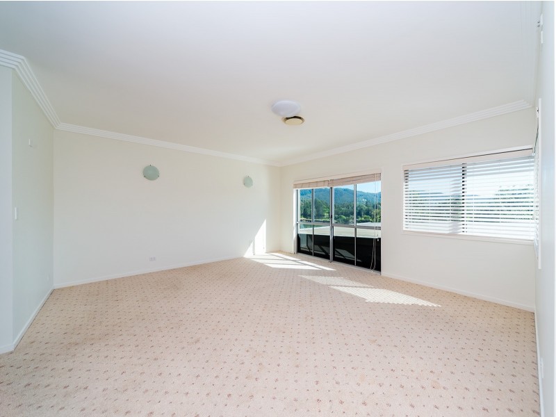 72 Graywillow Boulevard, Oxenford QLD 4210