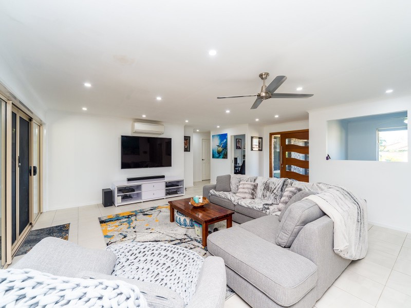 14 Balranald Court, Helensvale QLD 4212