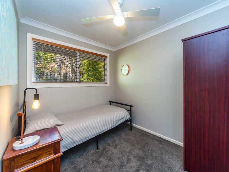 90 California Drive, Oxenford QLD 4210