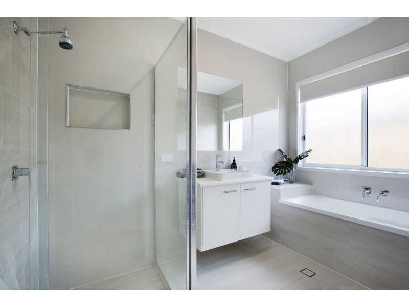 11 Mason Street, Yarrabilba QLD 4207