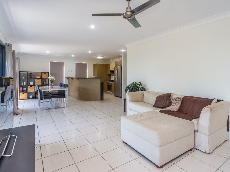 22 Appollo Place, Oxenford QLD 4210