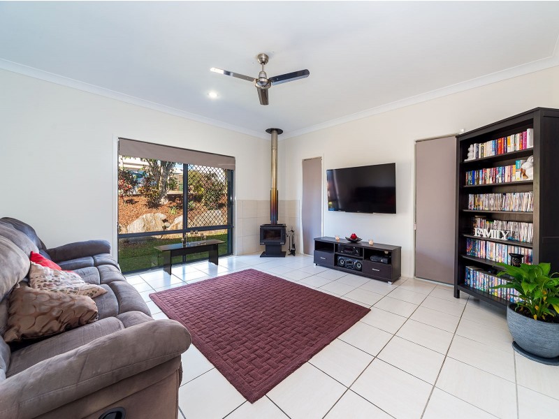 22 Appollo Place, Oxenford QLD 4210