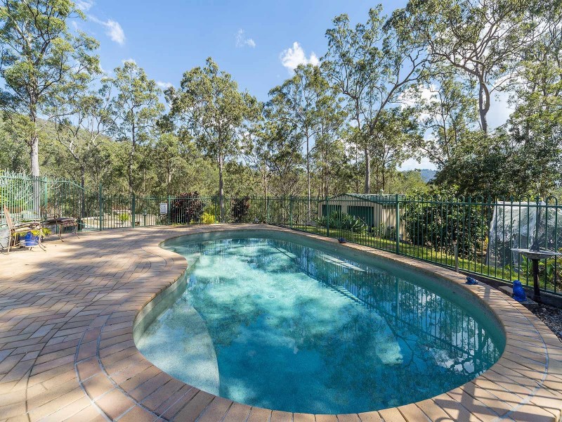 170 Lynwood Drive, Guanaba QLD 4210