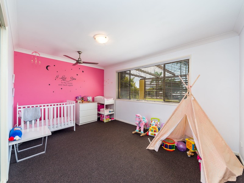 8 Nebraska Court, Oxenford QLD 4210