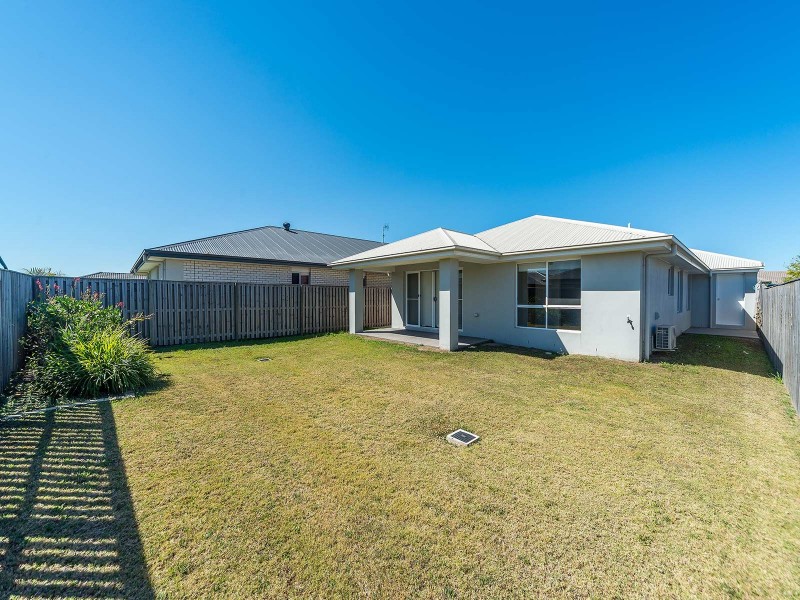 37 Kalgoorlie Street, Pimpama QLD 4209