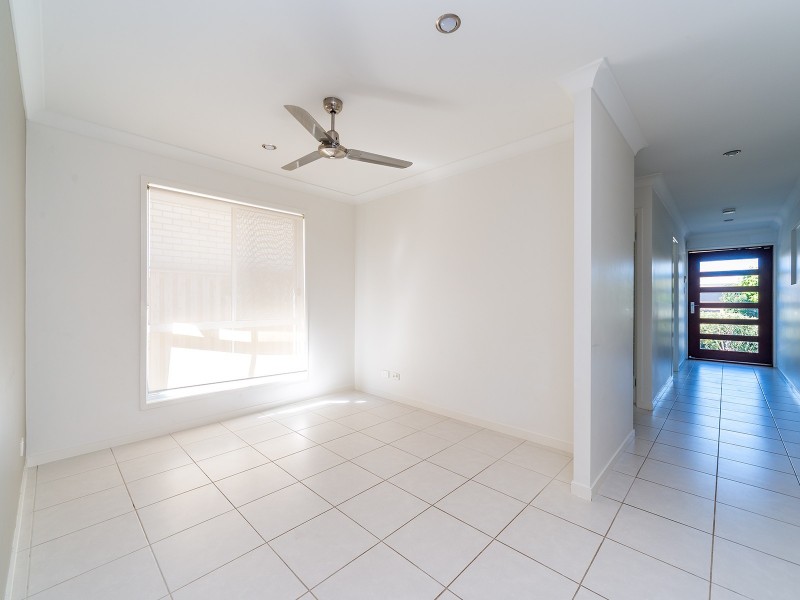 37 Kalgoorlie Street, Pimpama QLD 4209