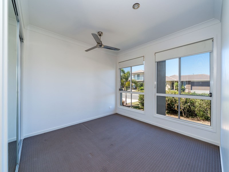 37 Kalgoorlie Street, Pimpama QLD 4209