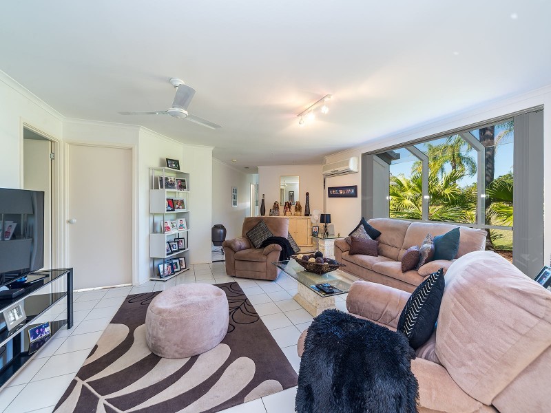 17 Oregon Way, Oxenford QLD 4210