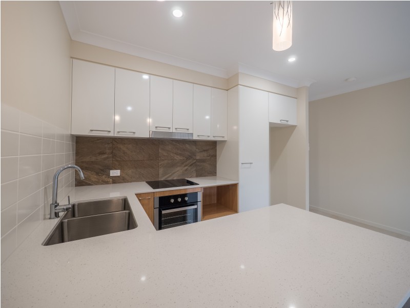 9 Augusta Boulevard, Pimpama QLD 4209