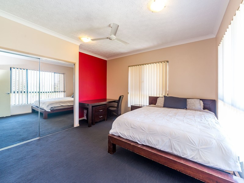 11 McNamara Court, Oxenford QLD 4210