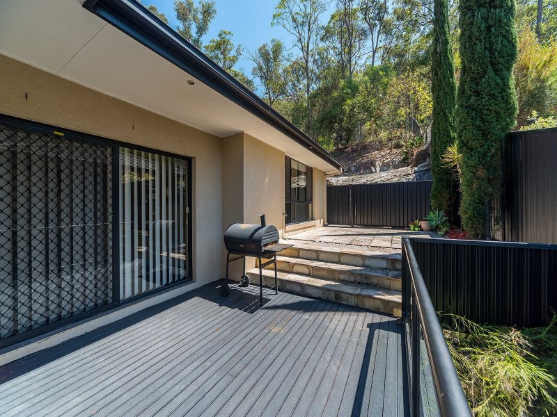 11 McNamara Court, Oxenford QLD 4210