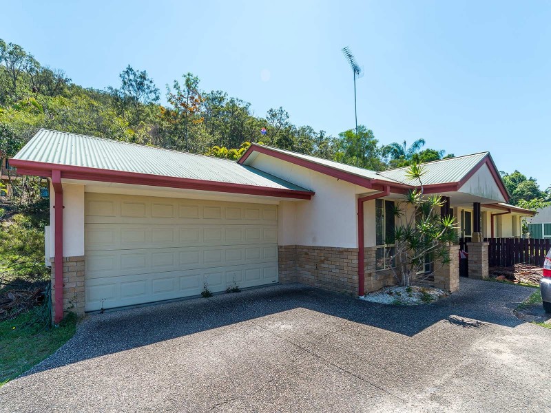 3 McNamara Court, Oxenford QLD 4210