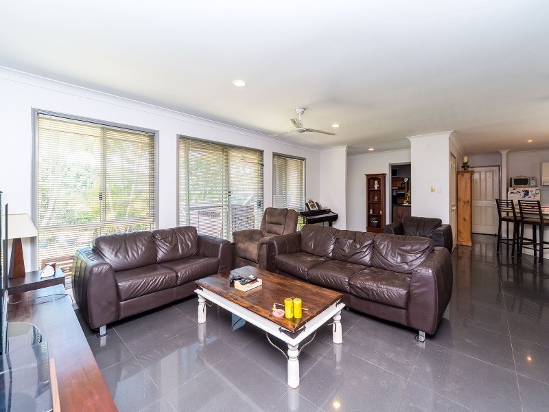 3 McNamara Court, Oxenford QLD 4210