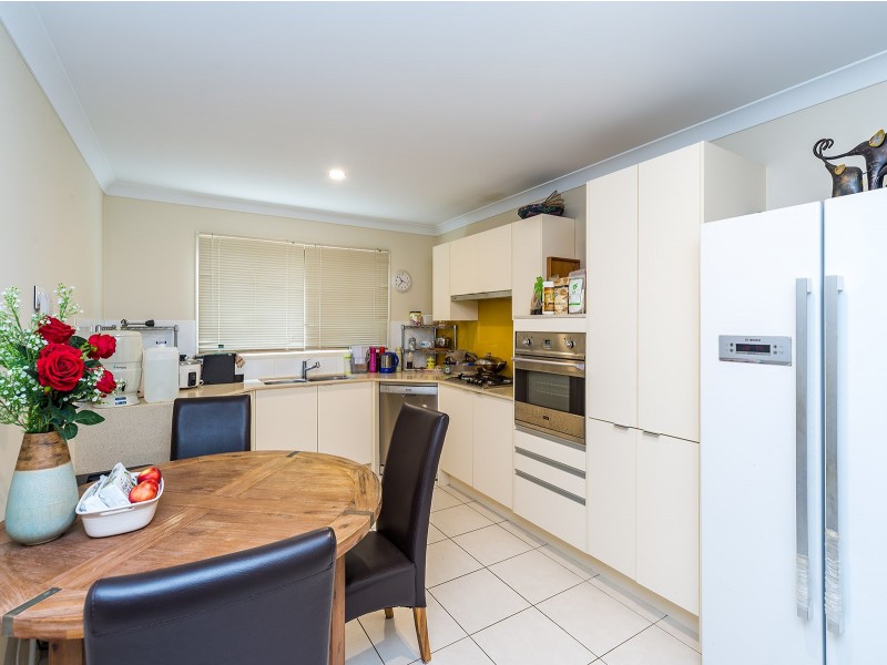 16 Cirrus Way, Coomera QLD 4209