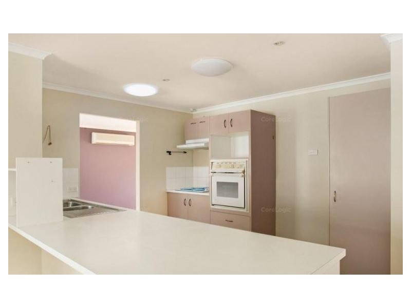 5 Broadway Drive, Oxenford QLD 4210