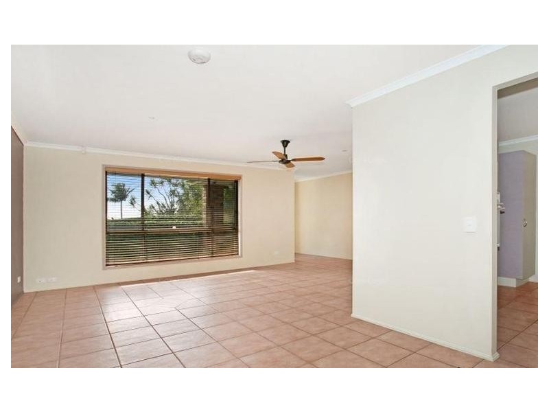 5 Broadway Drive, Oxenford QLD 4210