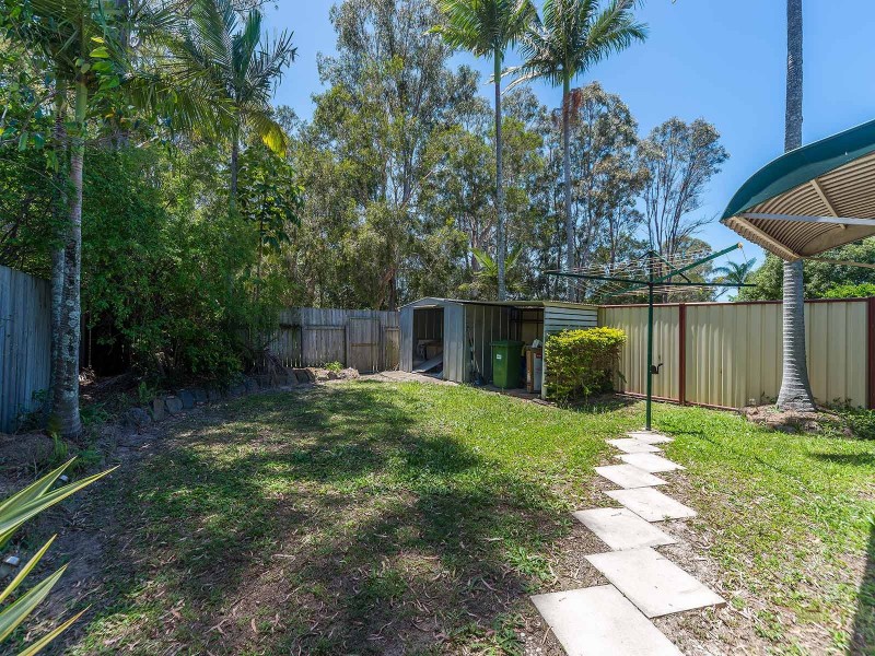 2/23 Stephenson Street, Labrador QLD 4215