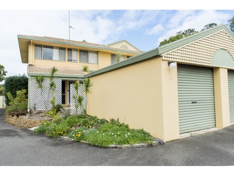 38/469 Pine Ridge Road, Runaway Bay QLD 4216