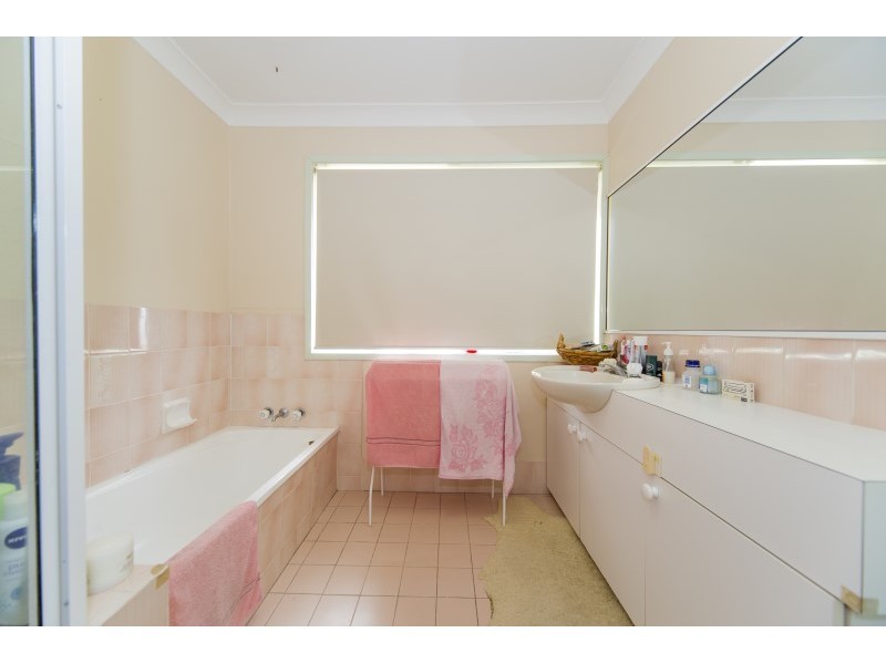 38/469 Pine Ridge Road, Runaway Bay QLD 4216