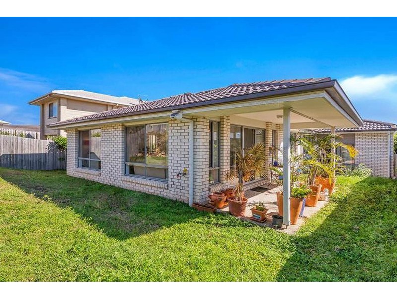 13 Copper Parade, Pimpama QLD 4209