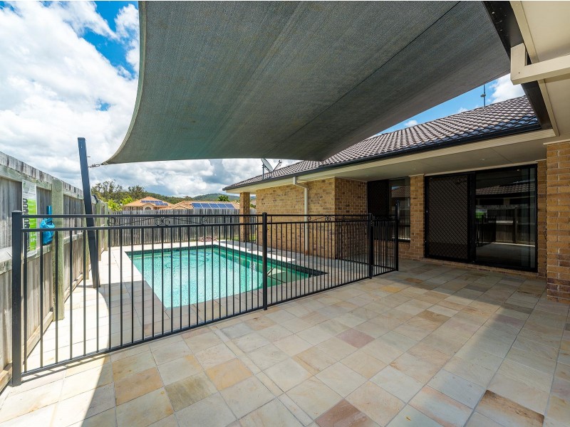 8 Heather Drive, Upper Coomera QLD 4209