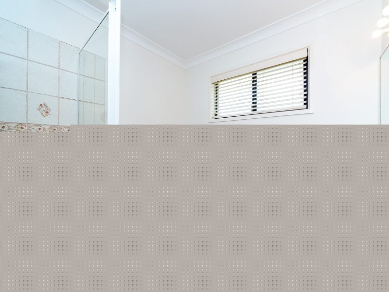 6 Mildura Drive, Helensvale QLD 4212