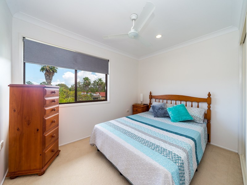 6 Mildura Drive, Helensvale QLD 4212