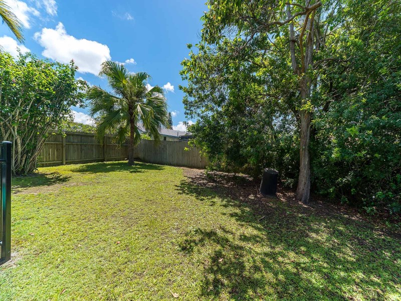 6 Mildura Drive, Helensvale QLD 4212