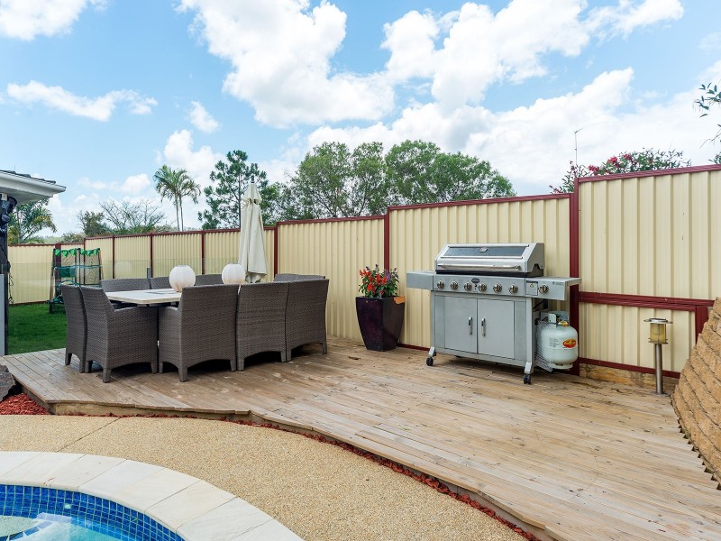 9 Broadway Drive, Oxenford QLD 4210