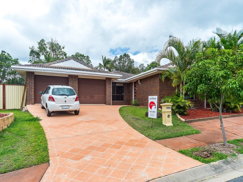 9 Broadway Drive, Oxenford QLD 4210