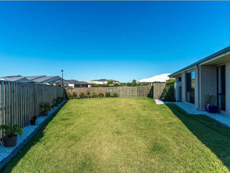 1 Kalgoorlie Street, Pimpama QLD 4209