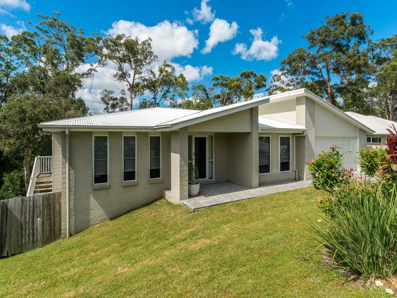 4 Bryna Parade, Oxenford QLD 4210