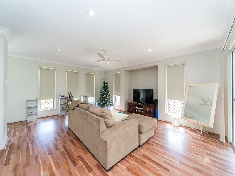 4 Bryna Parade, Oxenford QLD 4210