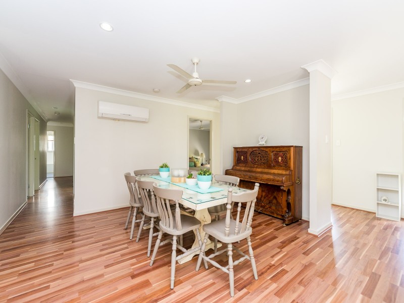 4 Bryna Parade, Oxenford QLD 4210