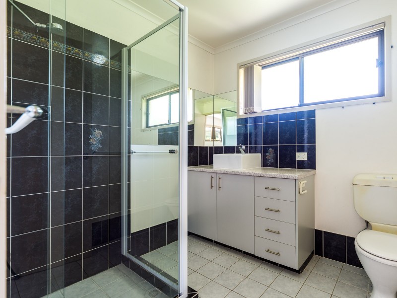 26 Oberon Way, Oxenford QLD 4210