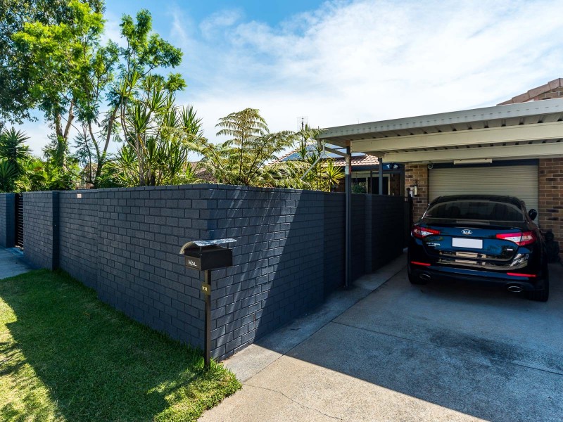 1/74 River Oak Drive, Helensvale QLD 4212