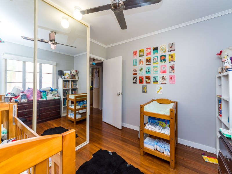 91B Whiting Street, Labrador QLD 4215