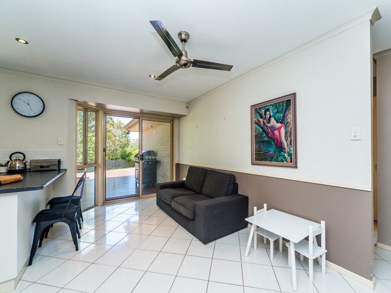 9 Edgemount Court, Oxenford QLD 4210