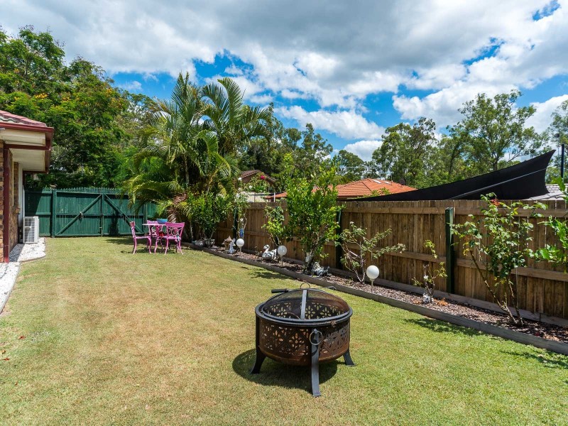 15 Winslow Court, Oxenford QLD 4210