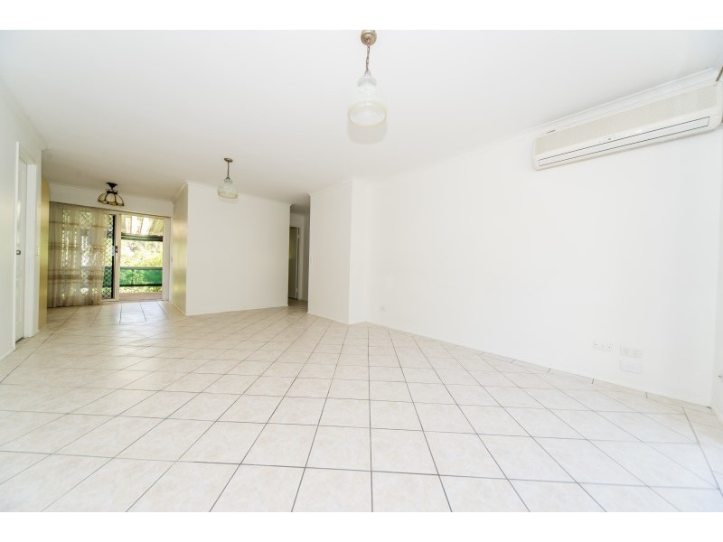 1/3 Wayne Place, Oxenford QLD 4210