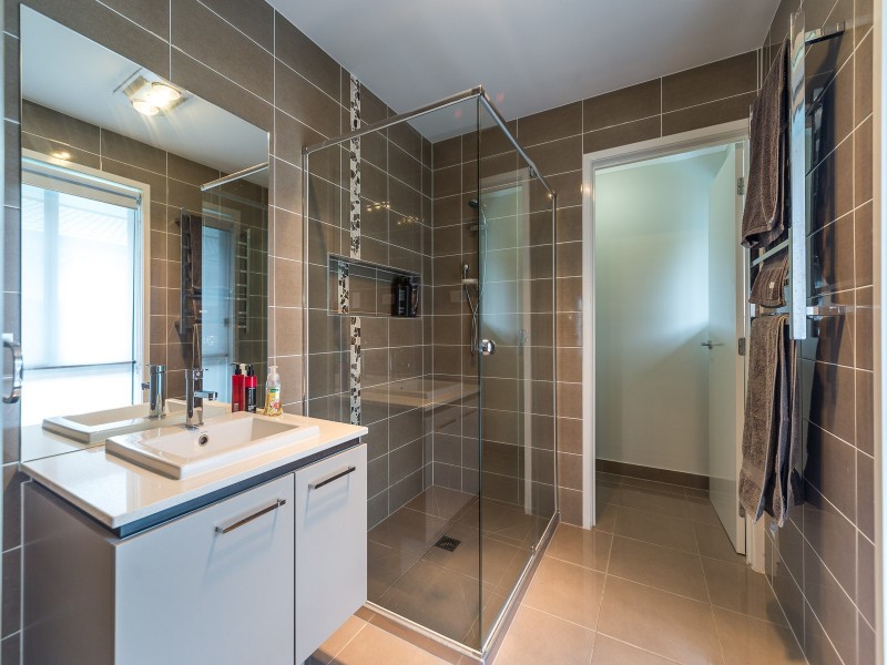 5 Abby Circuit, Maudsland QLD 4210