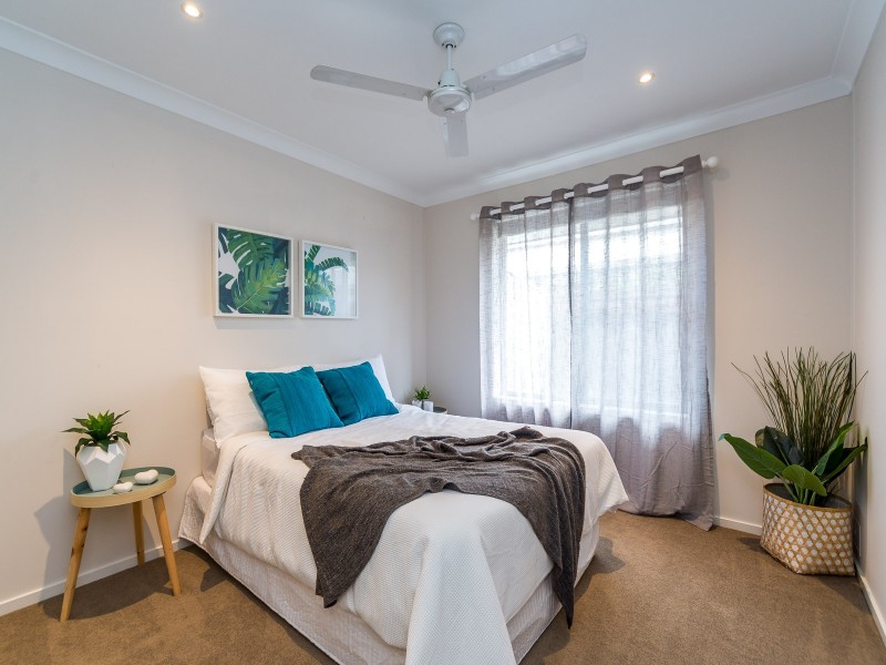 5 Abby Circuit, Maudsland QLD 4210