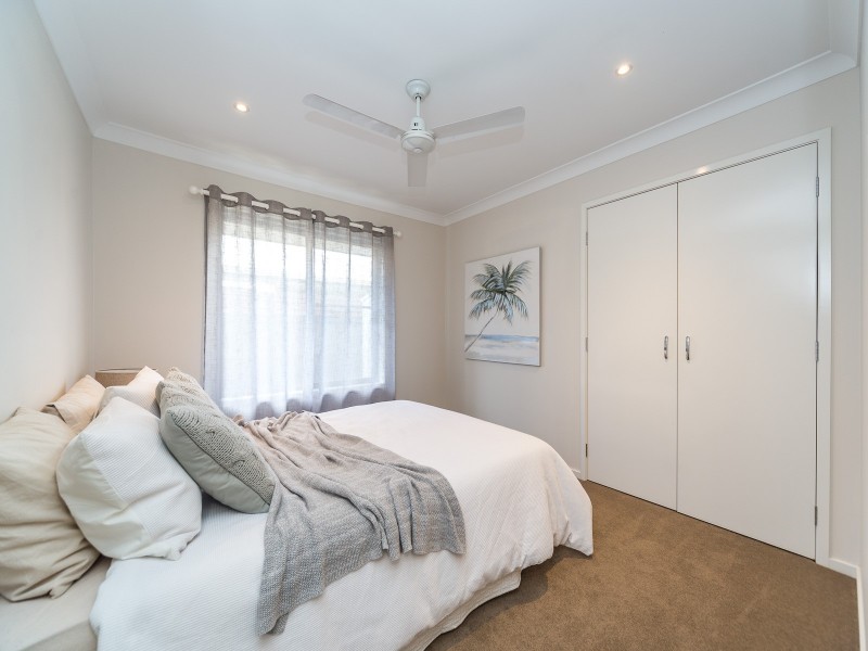 5 Abby Circuit, Maudsland QLD 4210