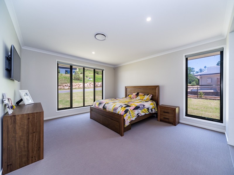 12 Colin Meagher Road, Wongawallan QLD 4210