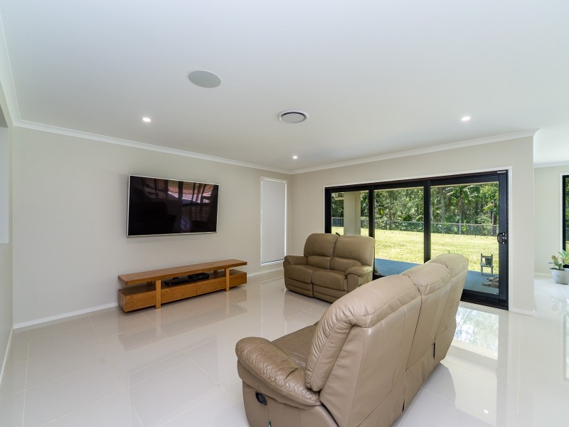 12 Colin Meagher Road, Wongawallan QLD 4210