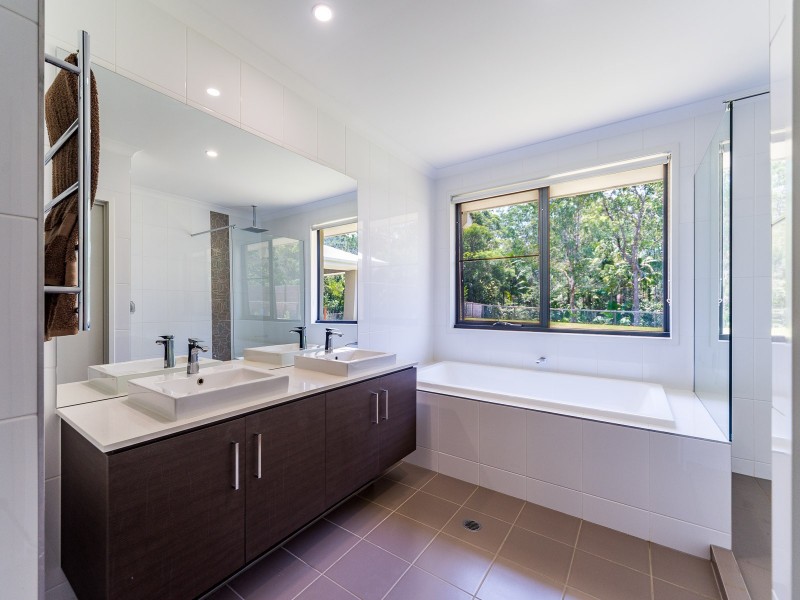 12 Colin Meagher Road, Wongawallan QLD 4210