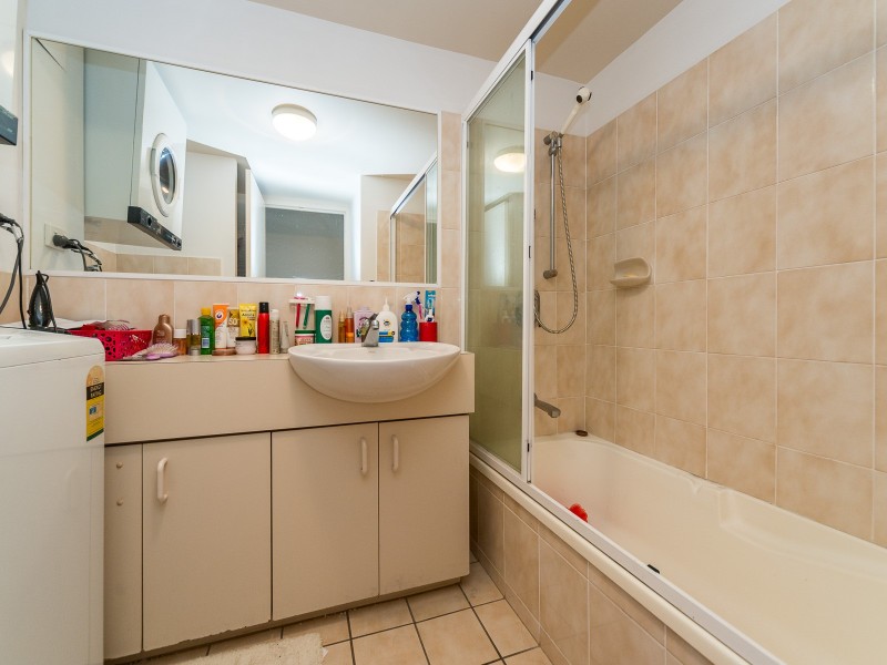 5/22 Jennifer Avenue, Runaway Bay QLD 4216