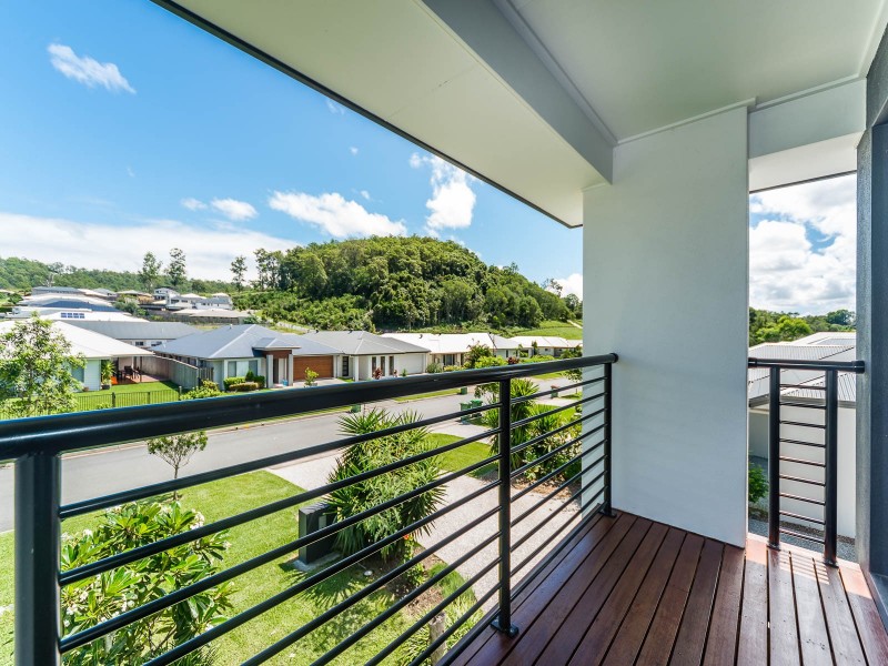 3 Summerstone  Place, Maudsland QLD 4210