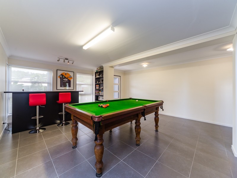 3 Summerstone  Place, Maudsland QLD 4210