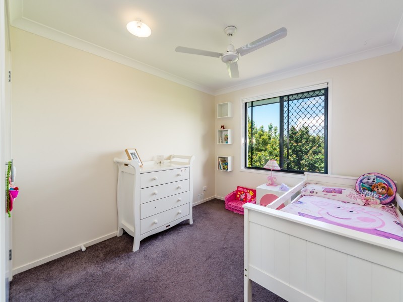 3 Summerstone  Place, Maudsland QLD 4210
